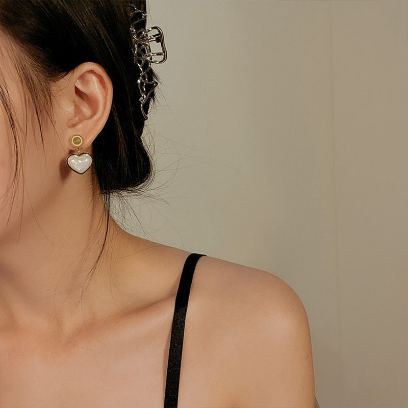 Conjunto Chocker e Brincos Coração